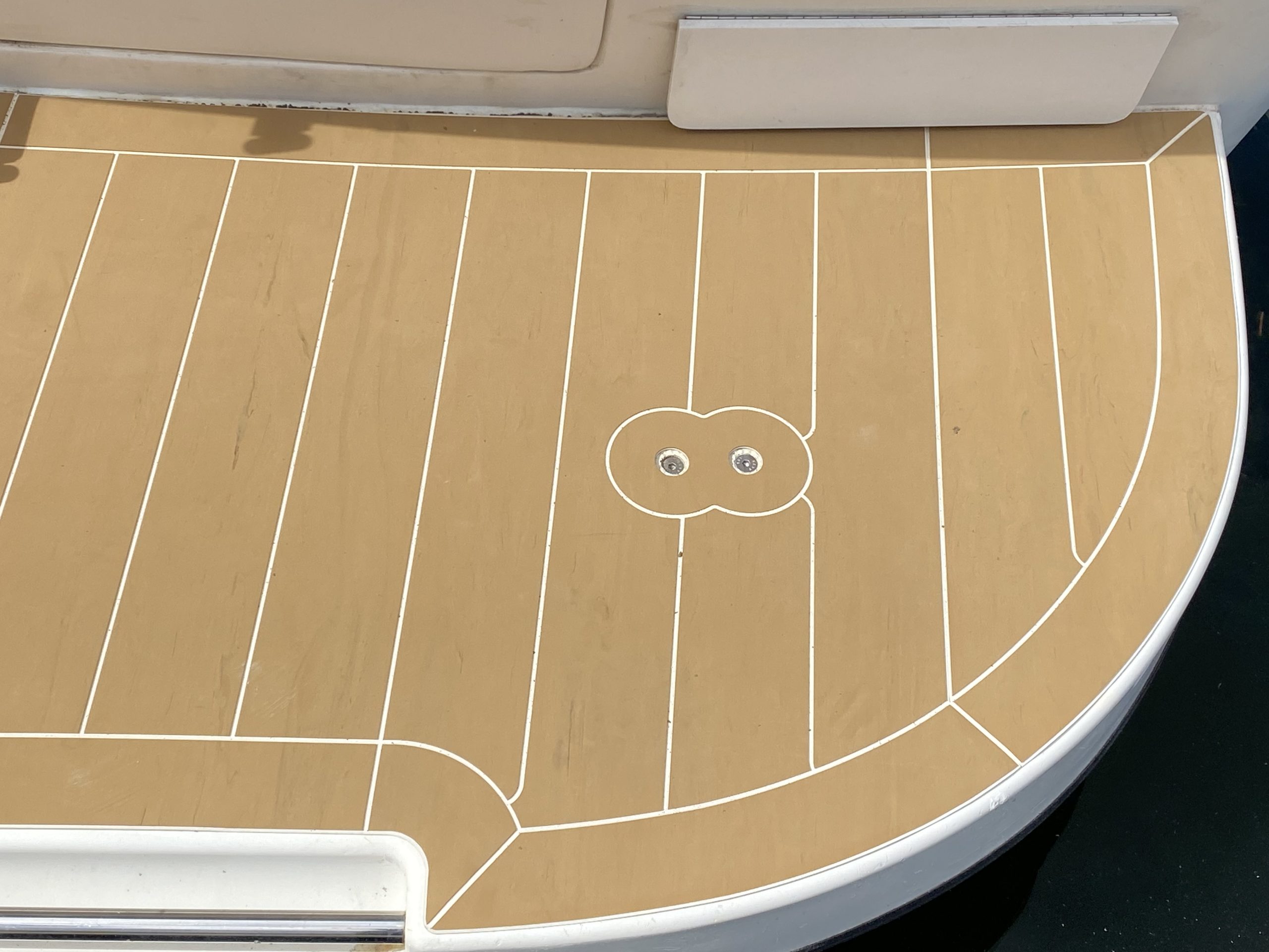 AquaTeak Lifestyle 2